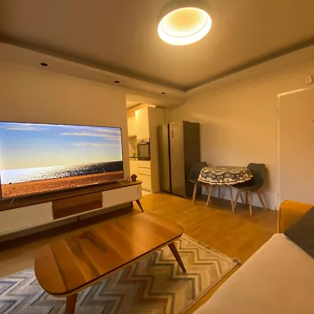 23 Apartment *